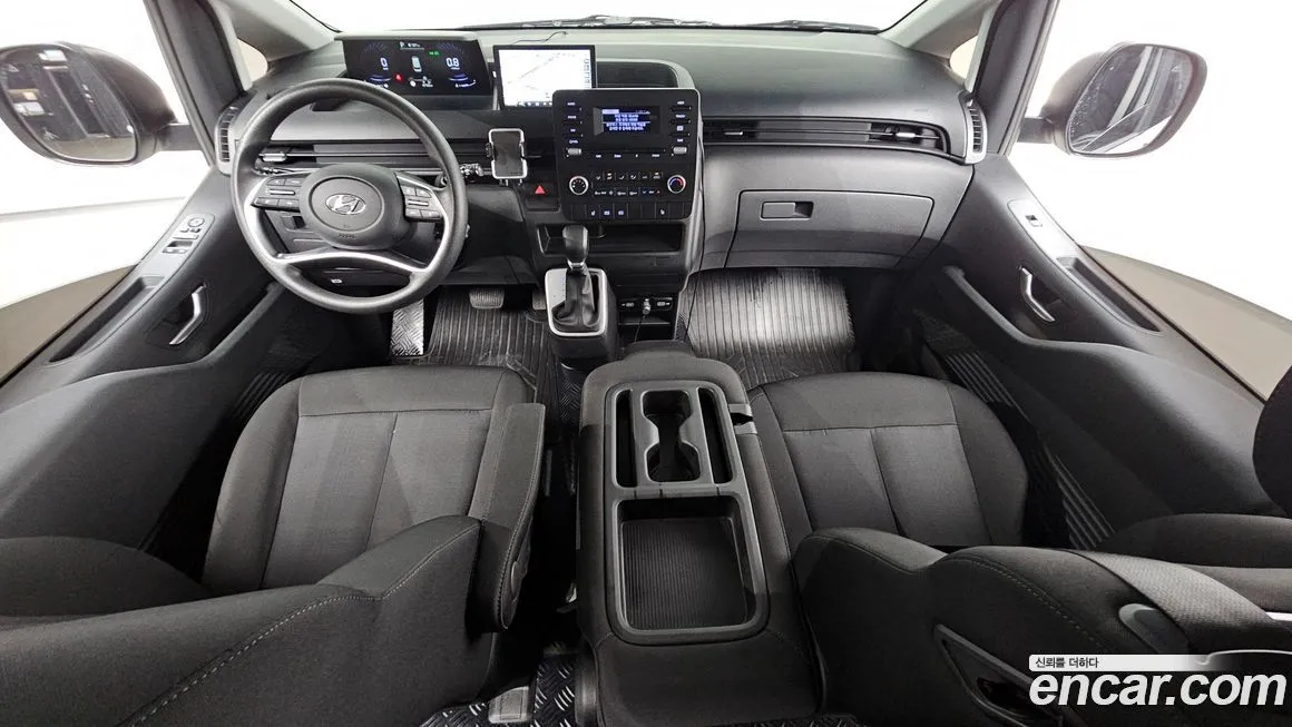 Hyundai Staria — фото 6