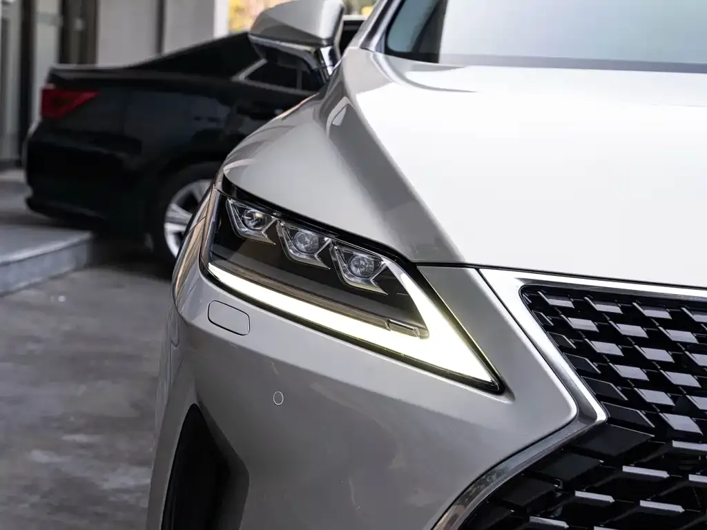 Lexus RX — фото 2