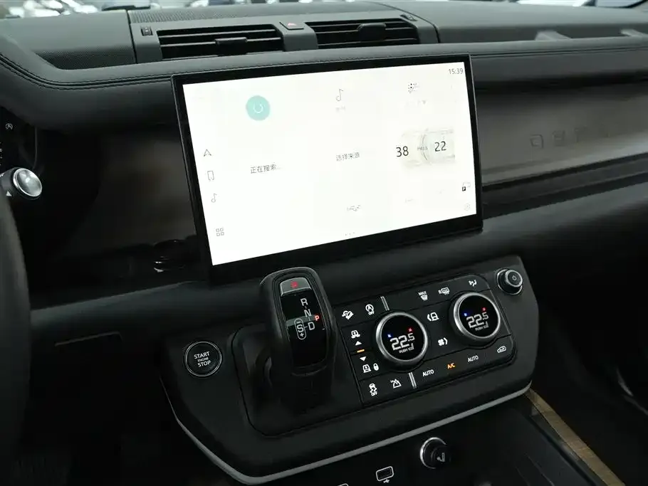 Land Rover Defender — фото 10
