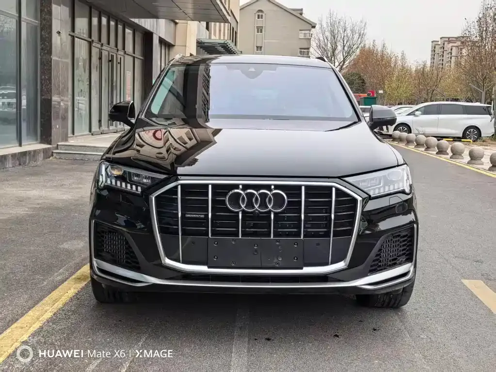 Audi Q7 — фото 2