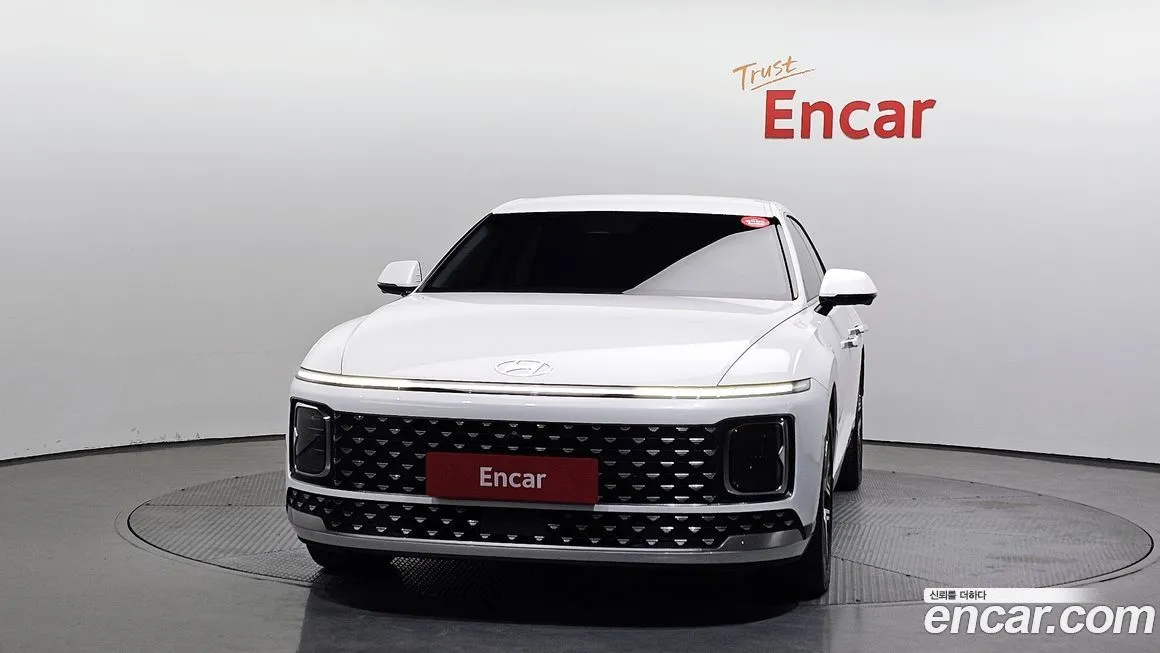 Hyundai Grandeur — фото 3