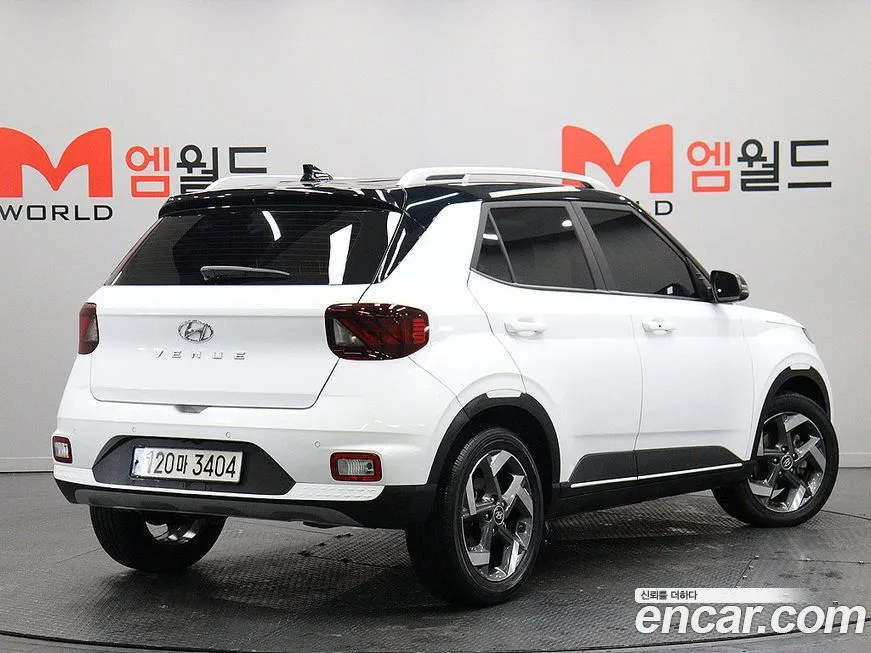 Hyundai Venue — фото 2