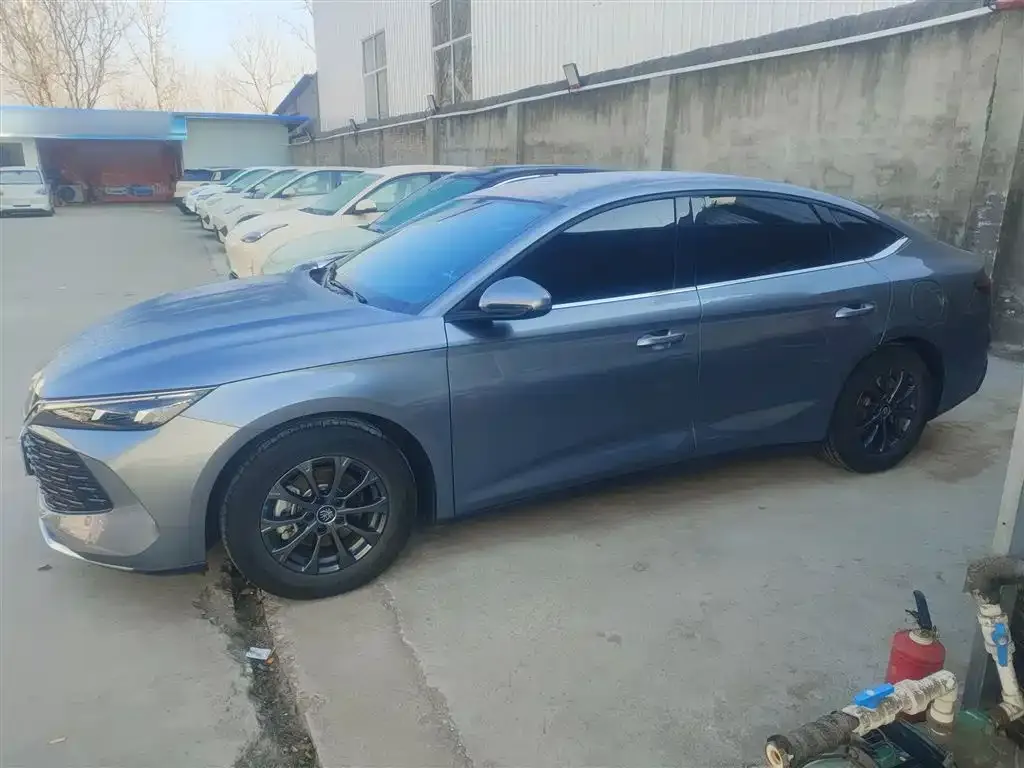 BYD Qin L — фото 10