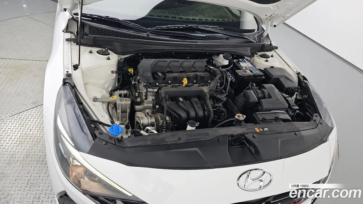 Hyundai AVANTE — фото 9