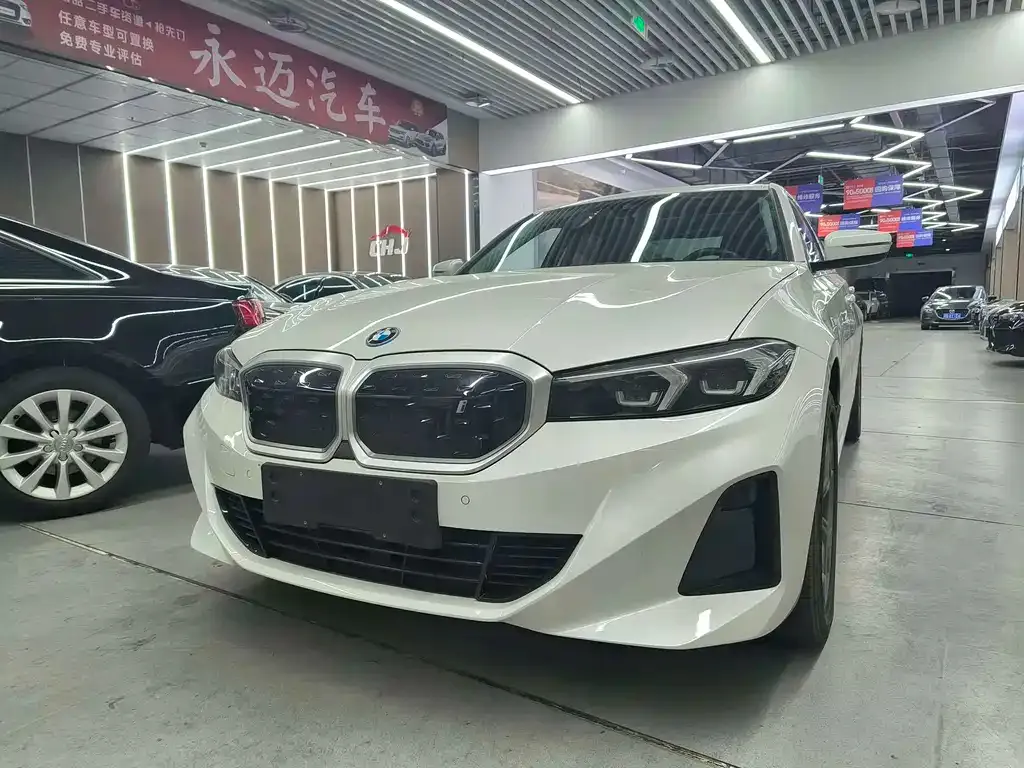 BMW i3 — фото 1