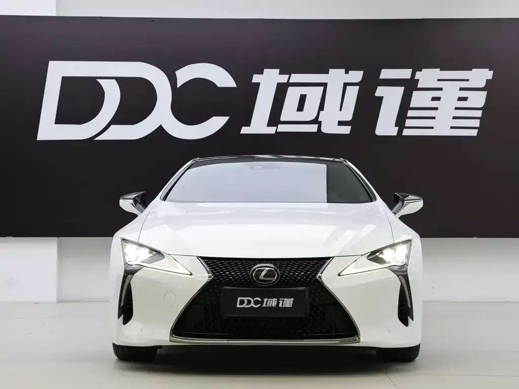Lexus LC — фото 1