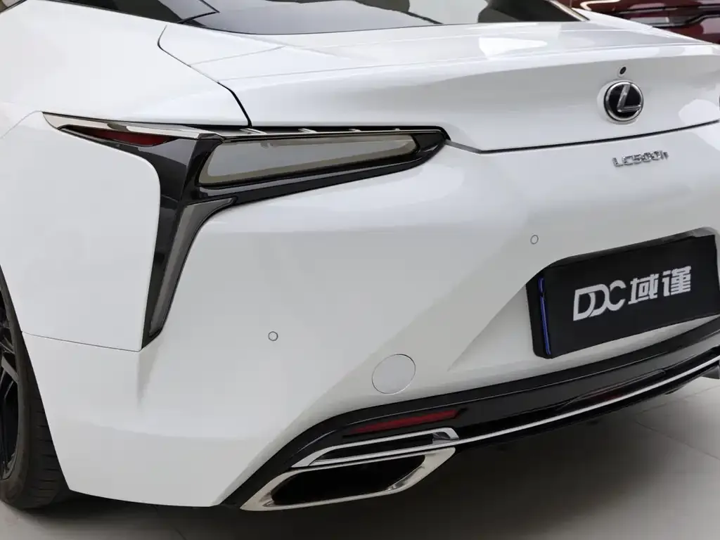 Lexus LC — фото 6