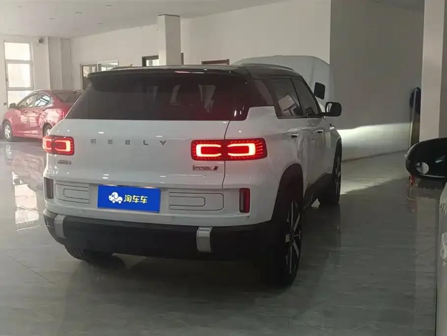 Geely Icon — фото 8