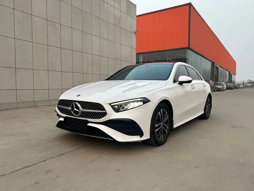 Mercedes-Benz A-Class — фото 1