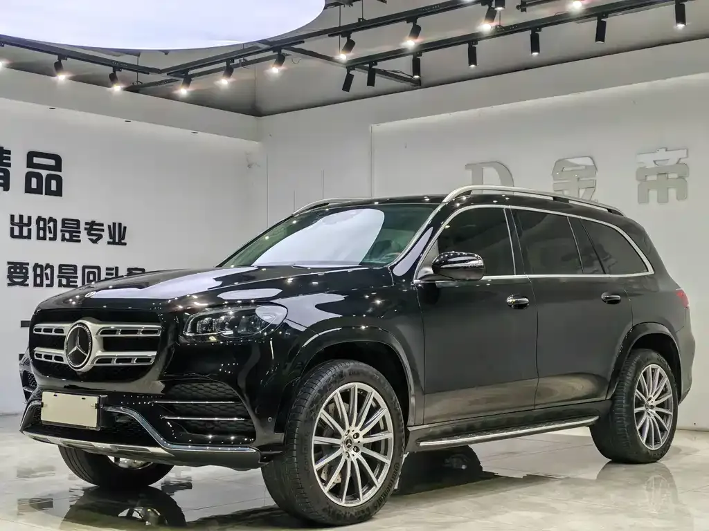 Mercedes-Benz GLS — фото 1
