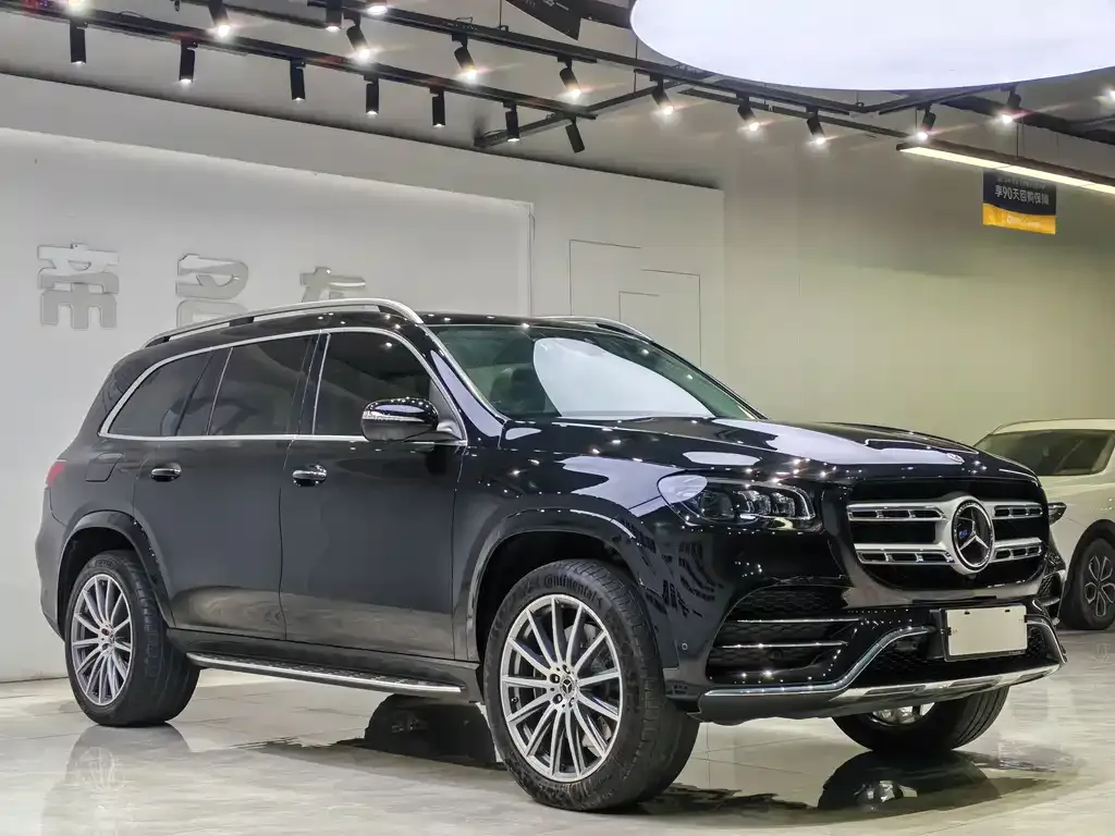 Mercedes-Benz GLS — фото 4