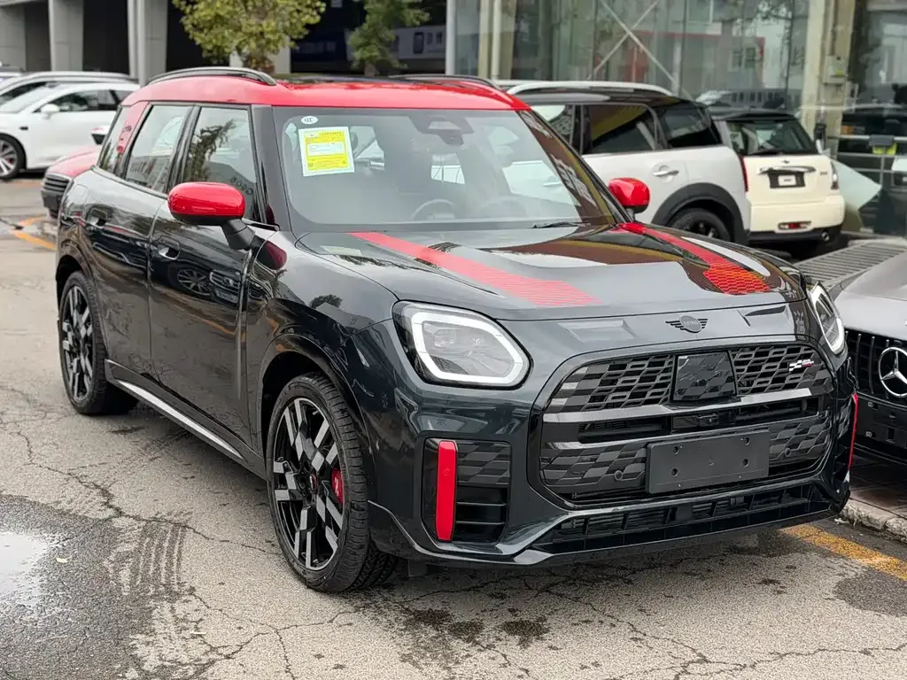 MINI Countryman JCW — фото 9
