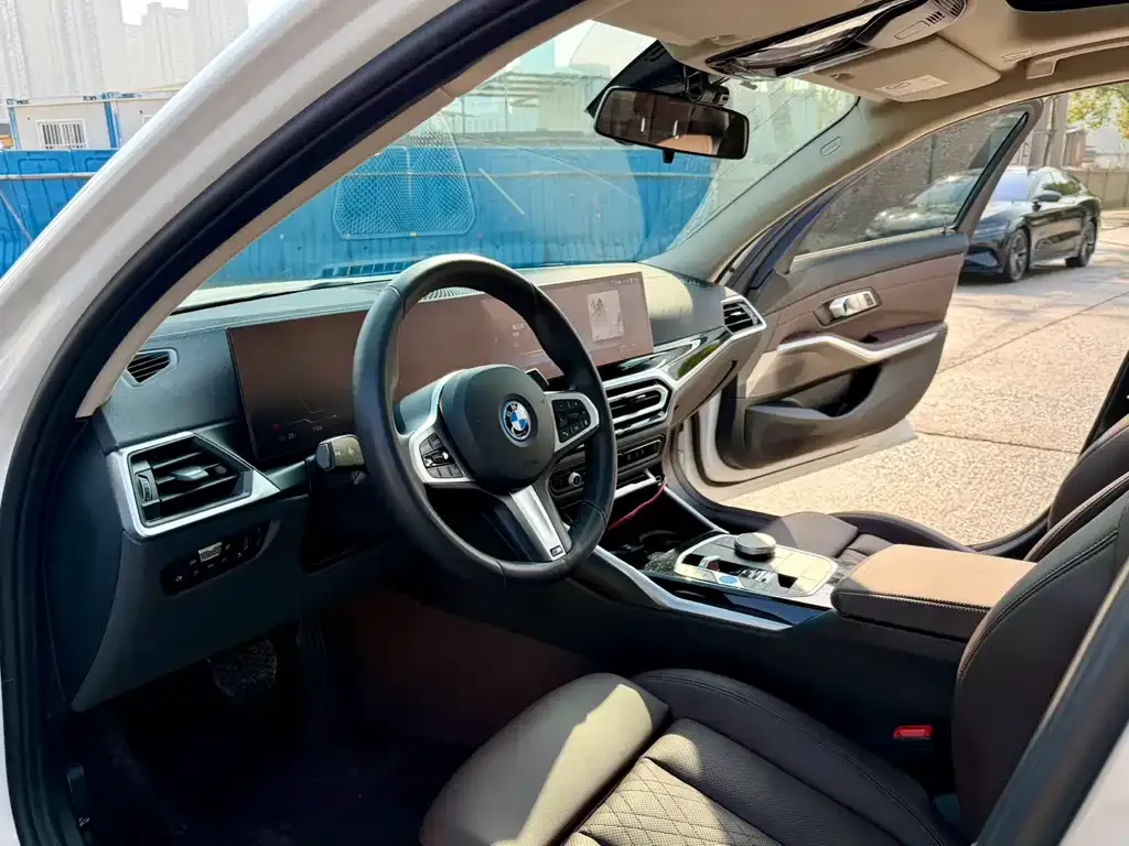 BMW i3 — фото 3