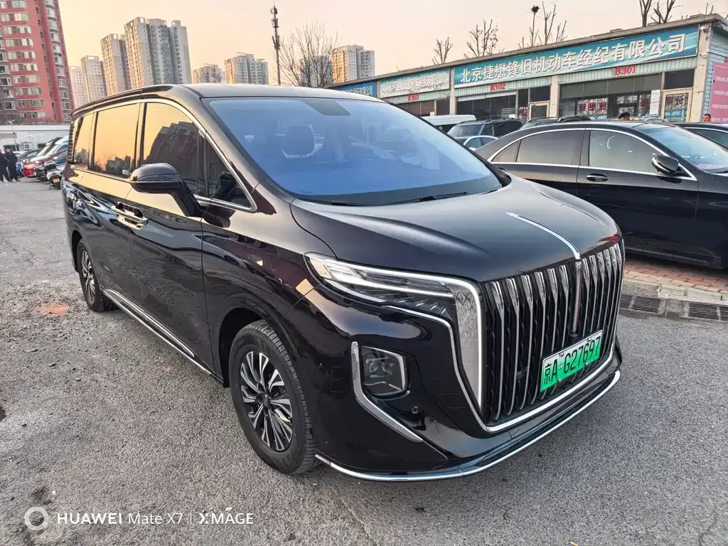 Hongqi HQ9 PHEV — фото 7