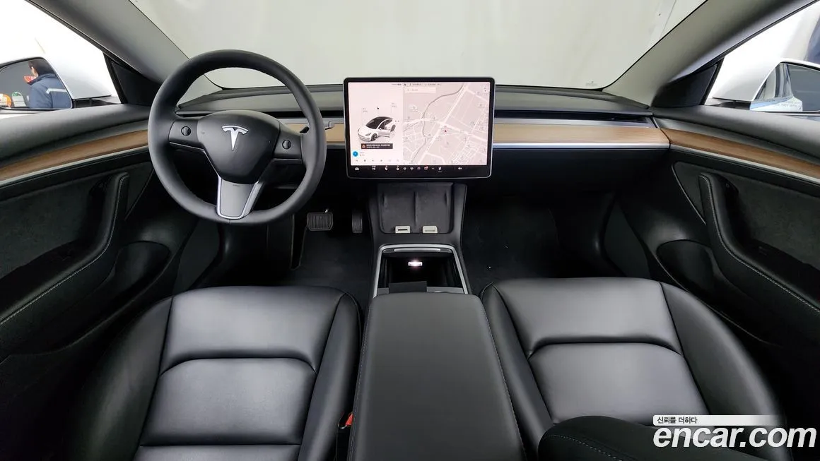 Tesla Model 3 — фото 5