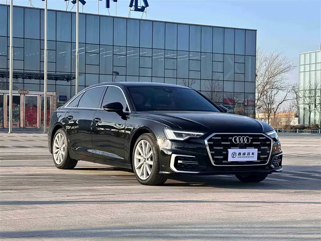 Audi A6L — фото 2