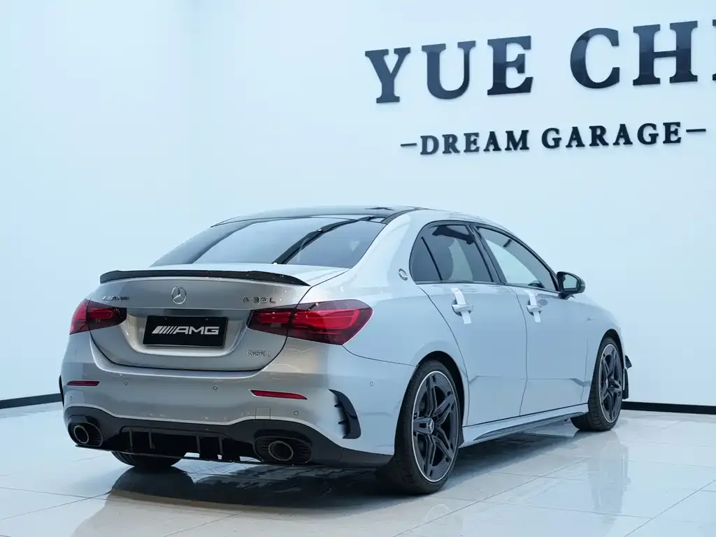 Mercedes-Benz A-Class AMG — фото 10