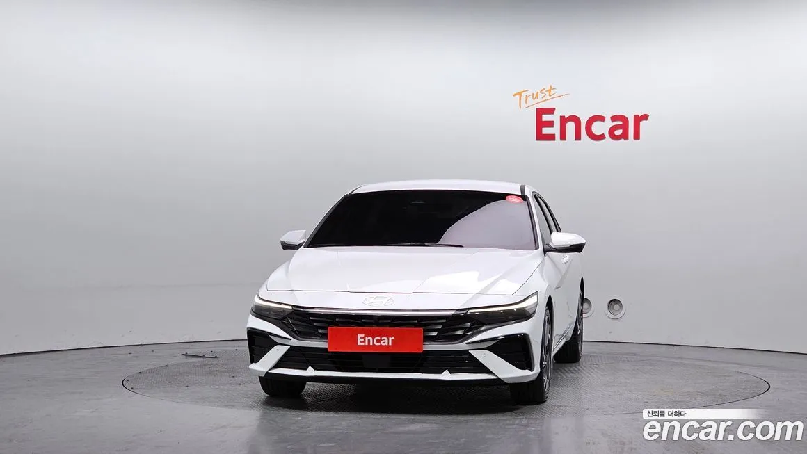 Hyundai AVANTE — фото 2
