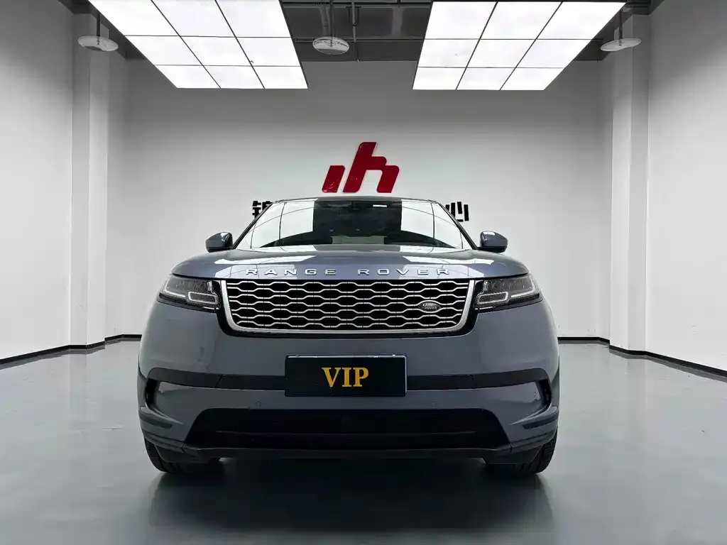 Land Rover Velar — фото 10