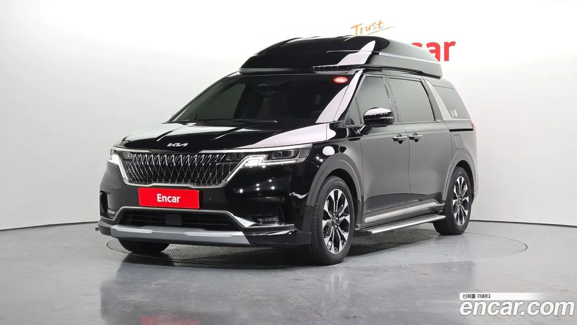 Kia Carnival — фото 1