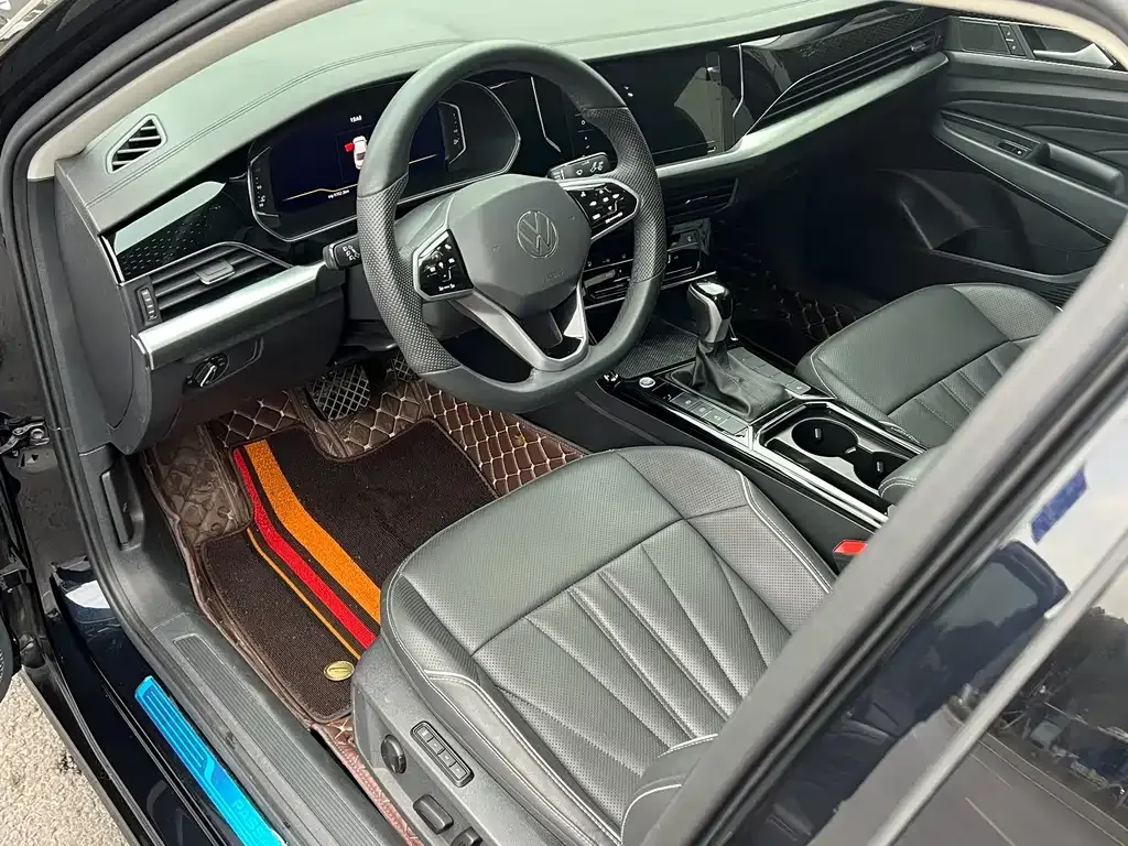 Volkswagen Passat — фото 4