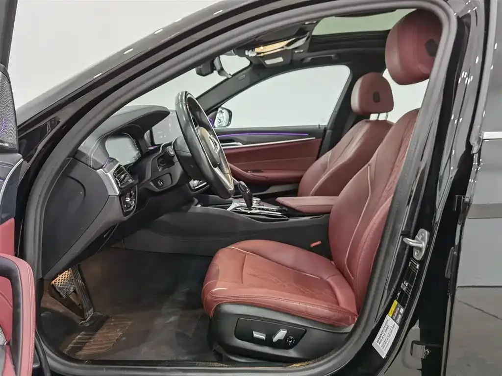 BMW 5 Series New Energy — фото 4