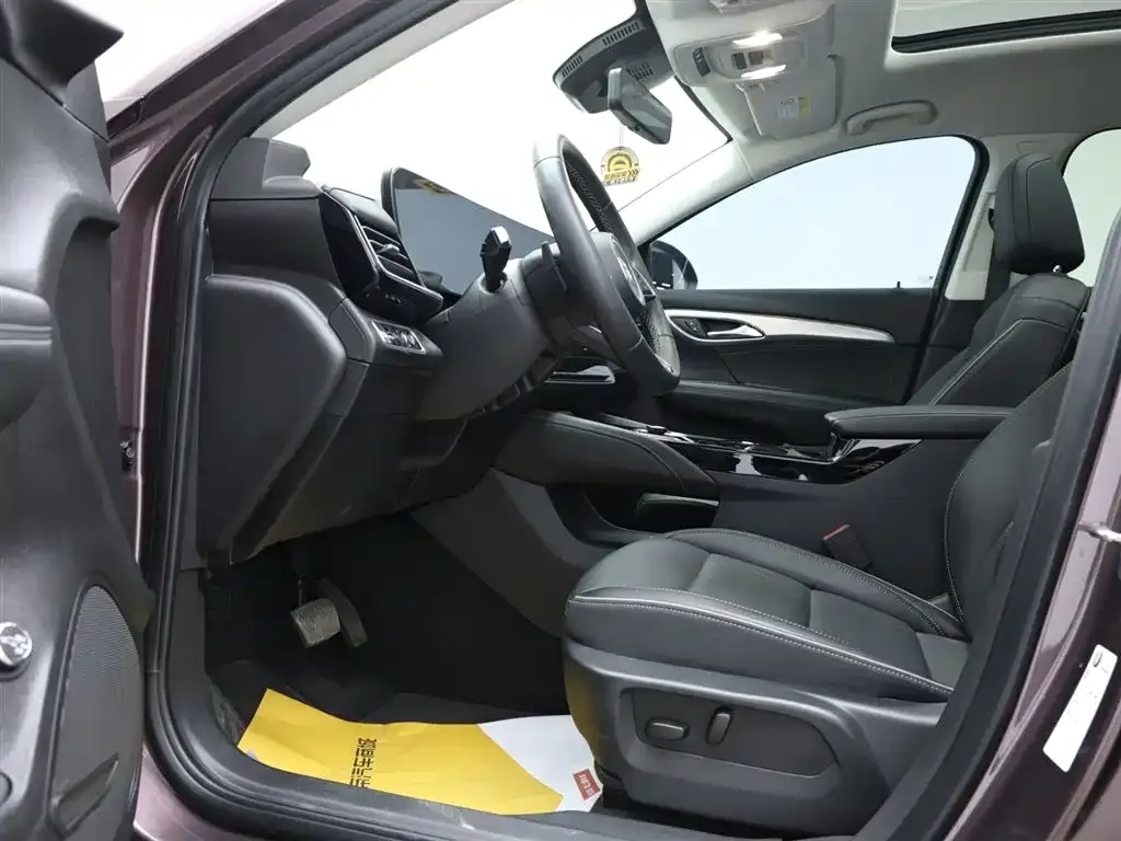 Buick Envision Plus — фото 8