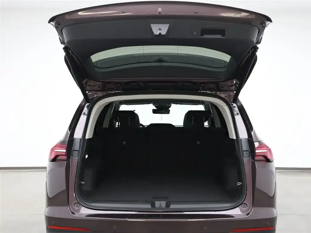 Buick Envision Plus — фото 4