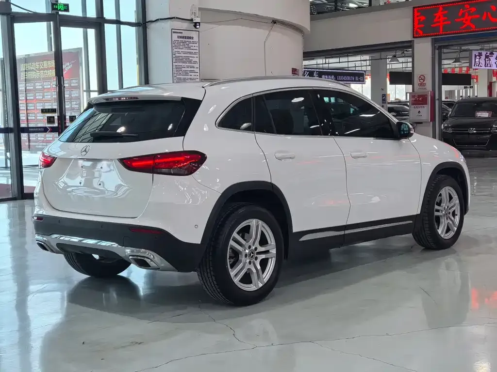Mercedes-Benz GLA — фото 5