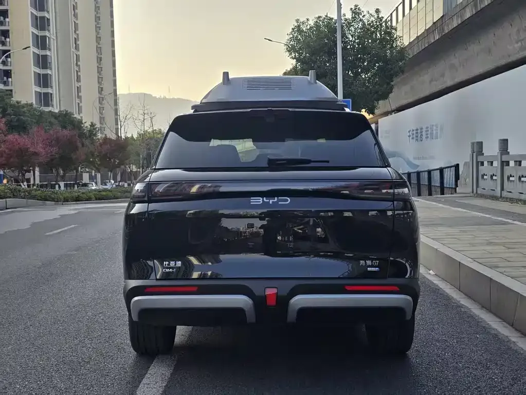 BYD Hiace 07 DM-i — фото 4