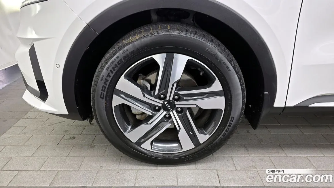 Kia Sorento — фото 5