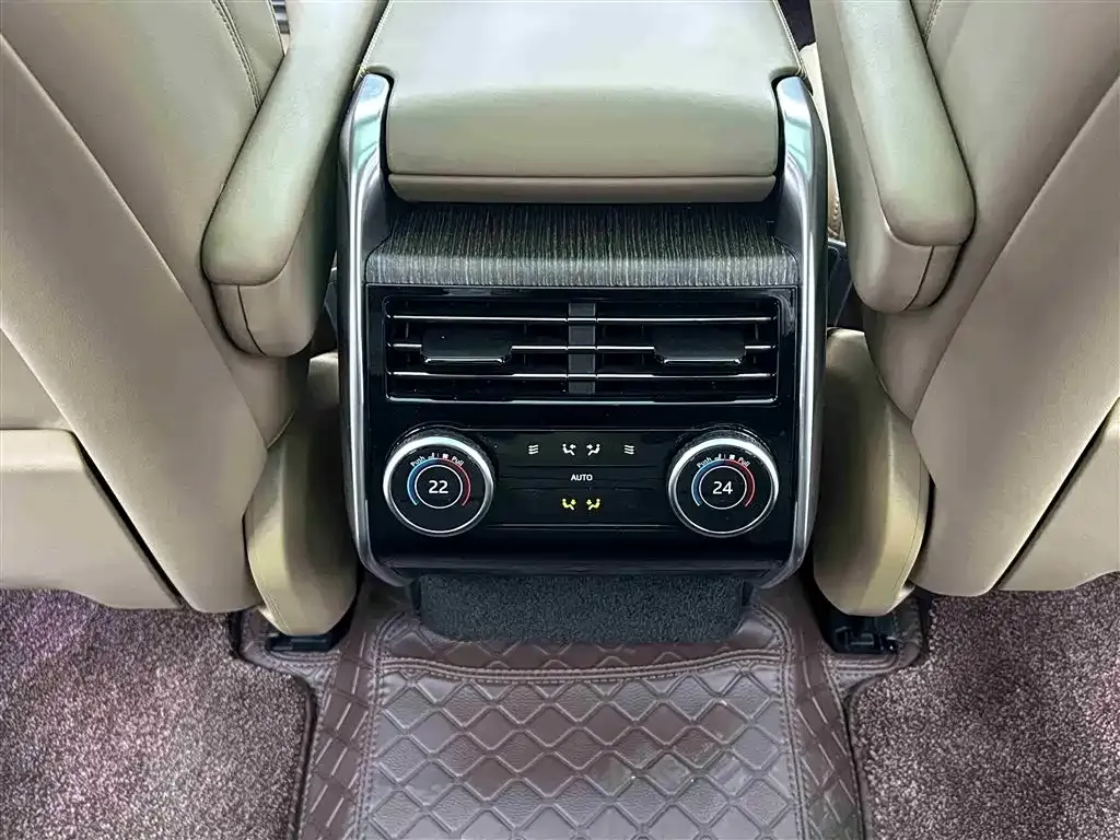 Land Rover Range Rover — фото 10