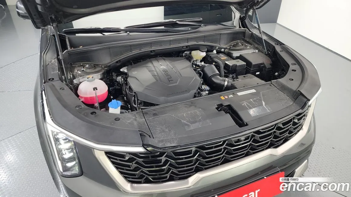 Kia Sorento — фото 6