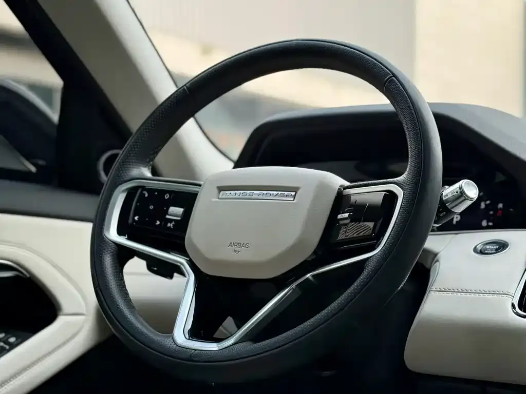 Land Rover Evoque — фото 5
