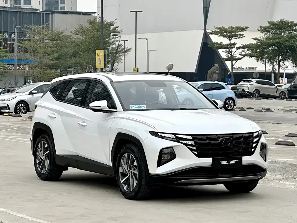 Hyundai Tucson — фото 2