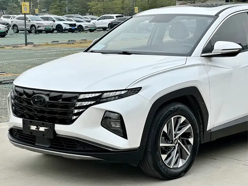 Hyundai Tucson — фото 4