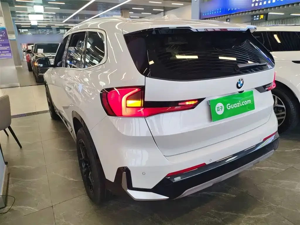 BMW X1 — фото 3