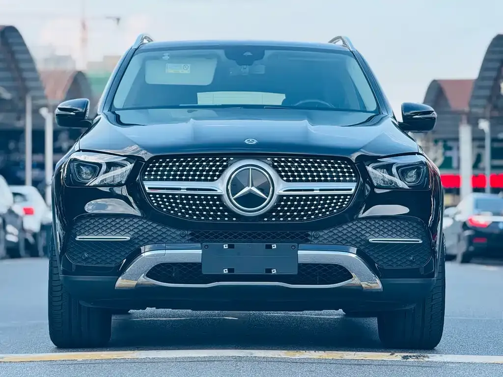 Mercedes-Benz GLE — фото 10