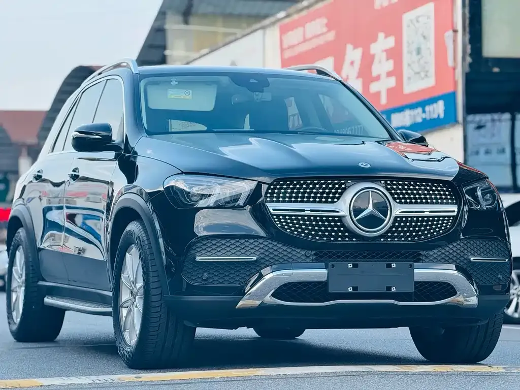 Mercedes-Benz GLE — фото 7