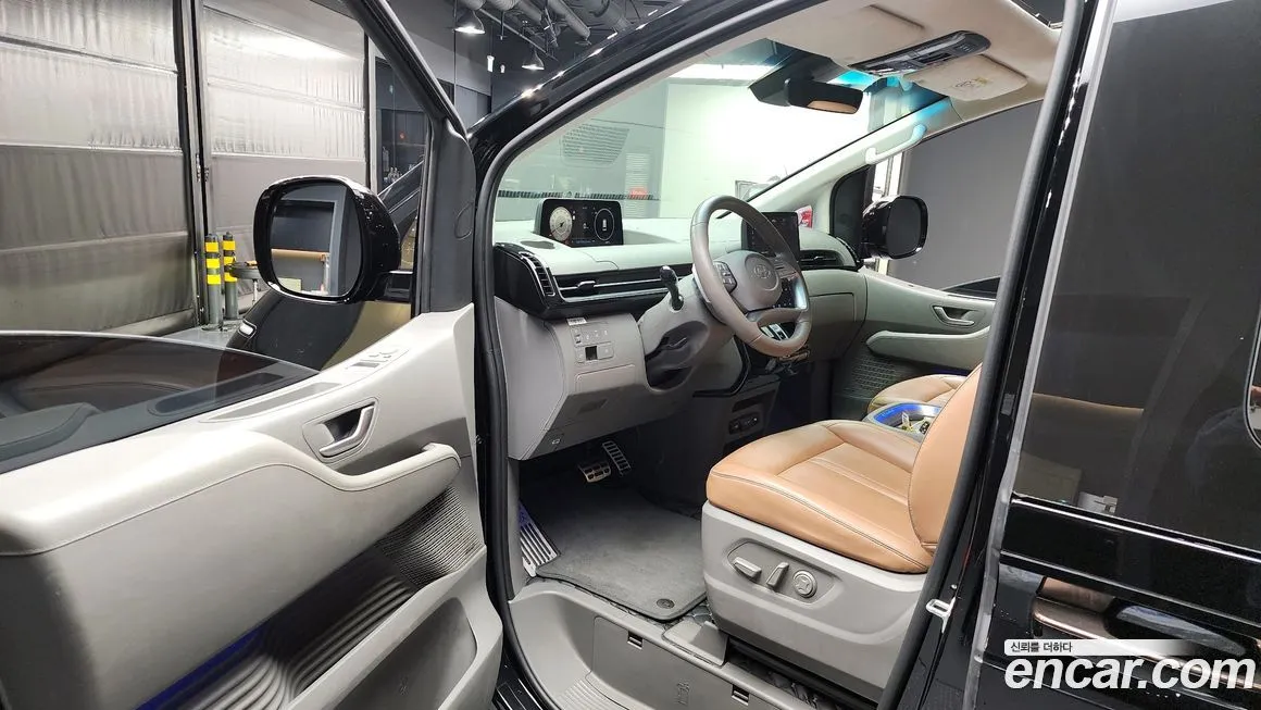 Hyundai Staria — фото 4