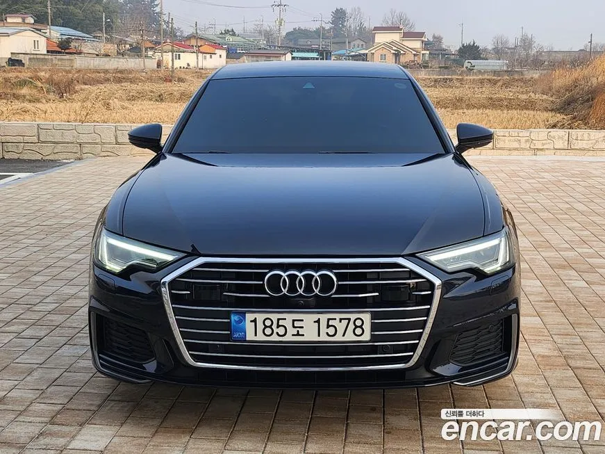 Audi A6 — фото 1