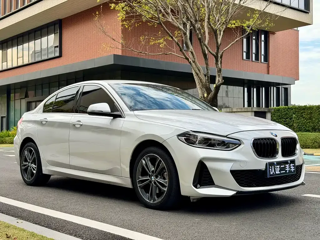 BMW 1 Series — фото 3