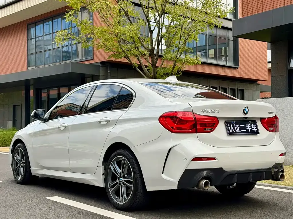 BMW 1 Series — фото 6