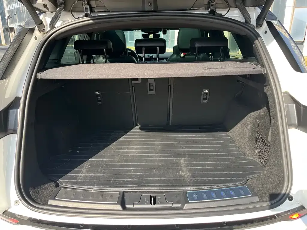 Land Rover Evoque — фото 9