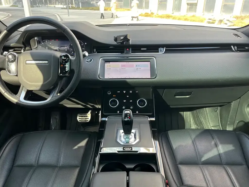 Land Rover Evoque — фото 8