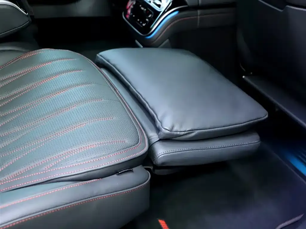 Mercedes-Benz S-Class AMG New Energy — фото 9