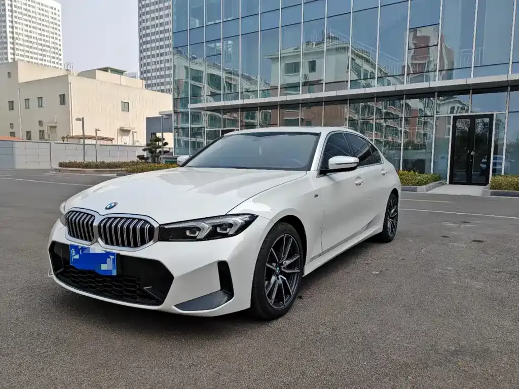 BMW 3 Series — фото 1