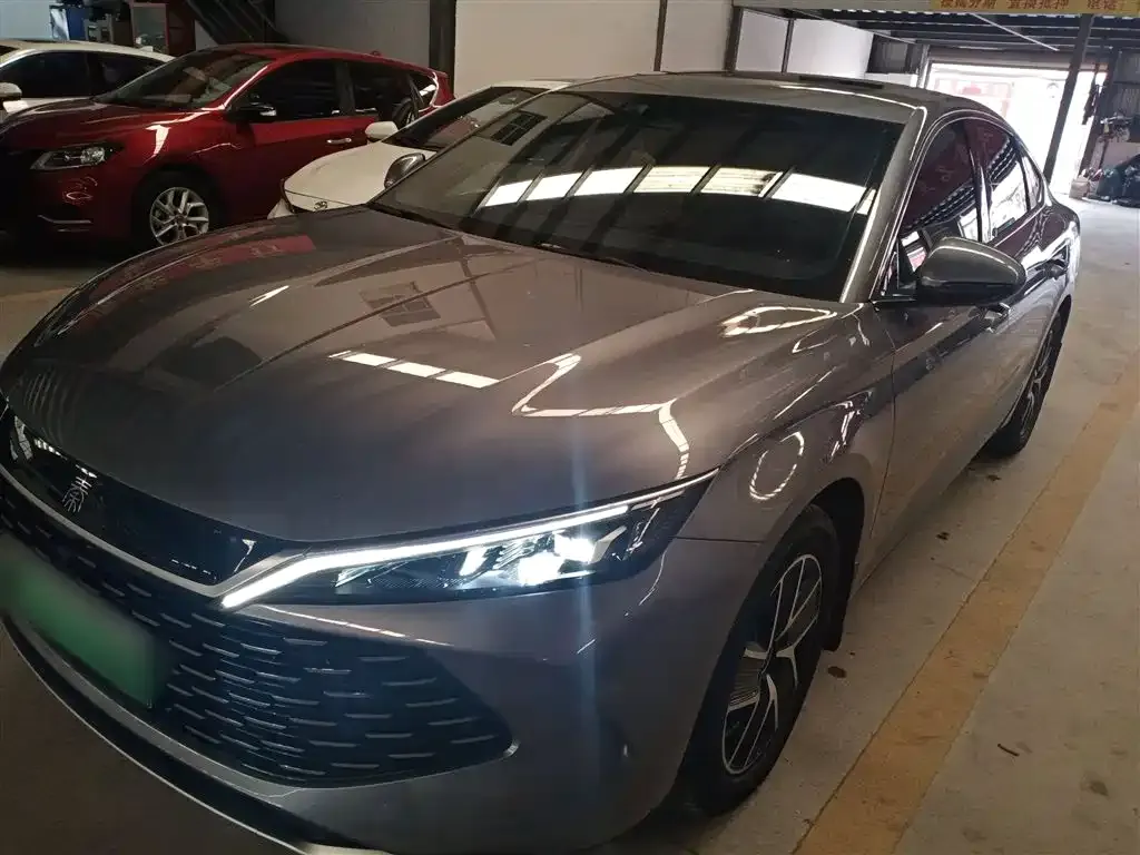 BYD Qin L — фото 1