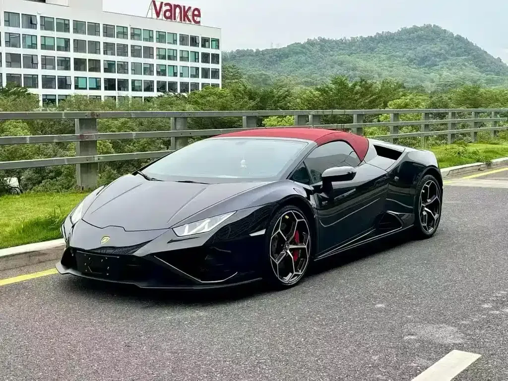 Lamborghini Huracan — фото 1