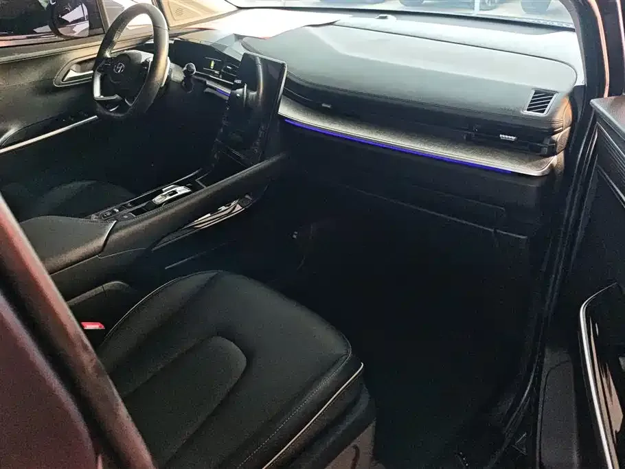 Hyundai Custo — фото 8